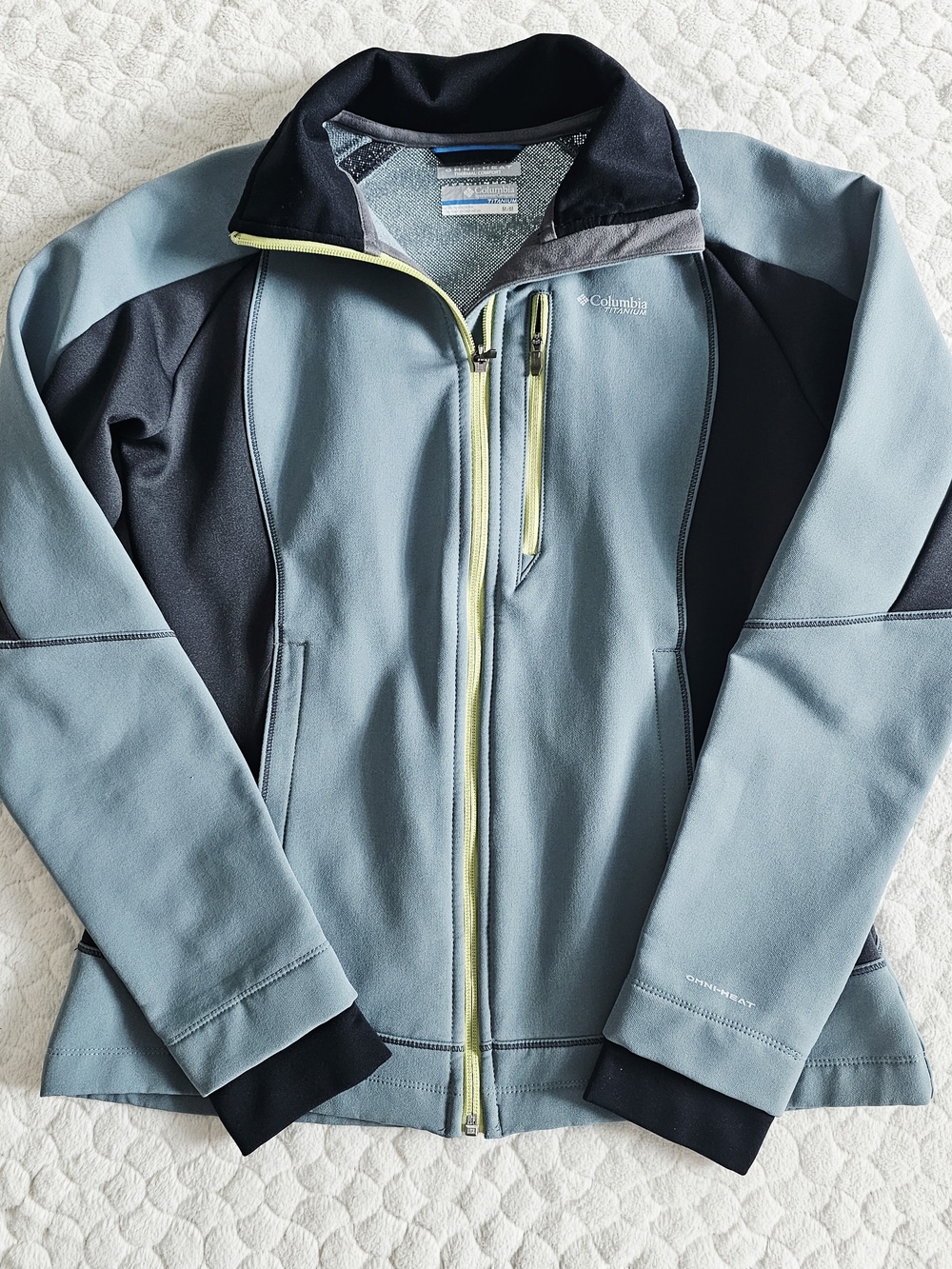 Columbia Light Blue and Black Softshell Jacket with Lime Trim